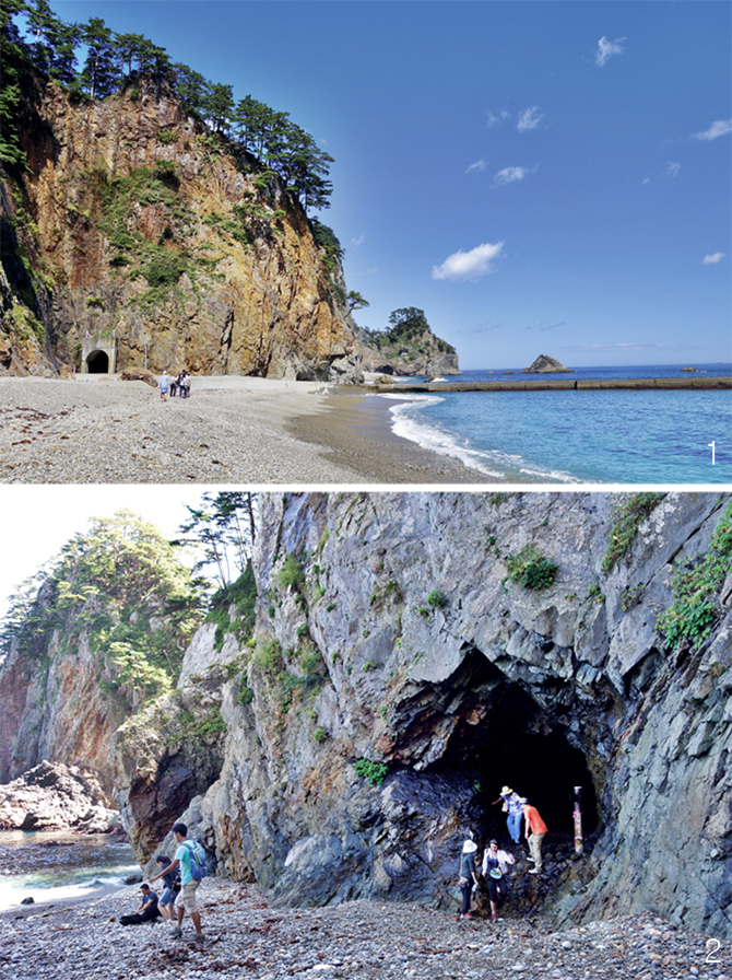 1.깎아지른 절벽과 바다가 조화로운 기타야마자키. 2기타야마자키의 해안 동굴 속을 걷는 독특한 트레킹 코스.