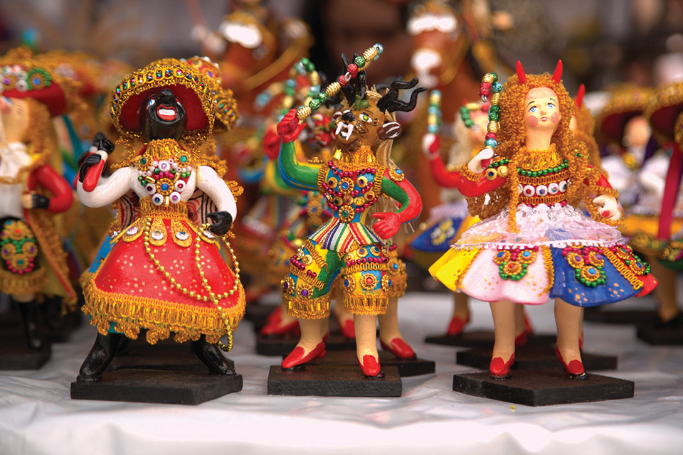 산투란티쿠이 축제에서 만날 수 있는 장인의 공예품. 사진 페루관광청