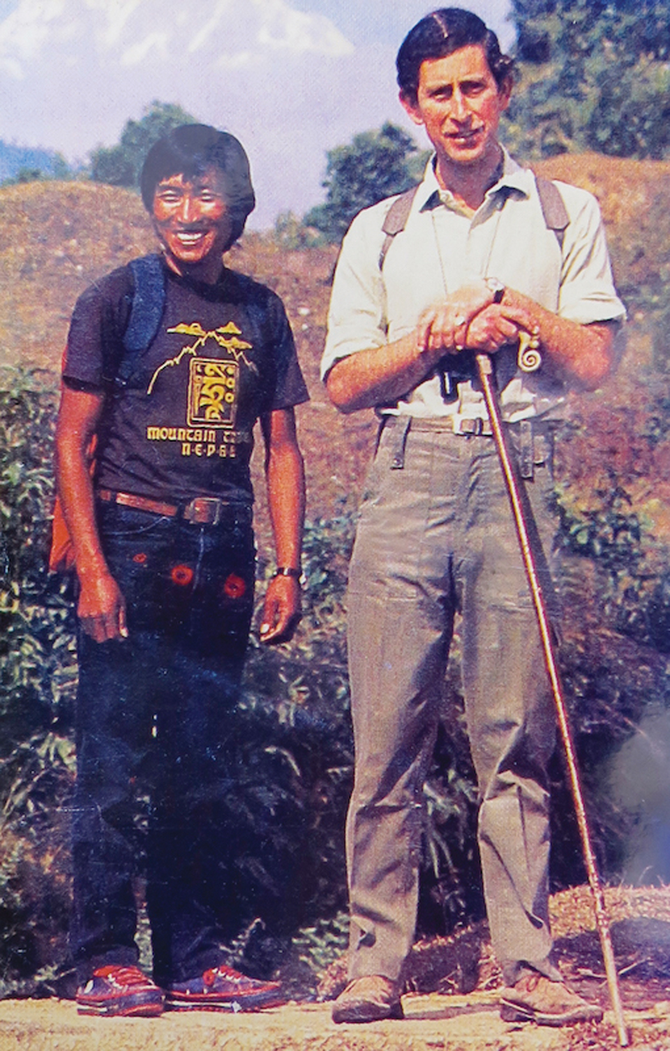 페르템바와 영국의 찰스 왕세자. 페르템바는 1984년 찰스 왕세자를 이끌고 안나푸르나 트레킹을 진행했다.
