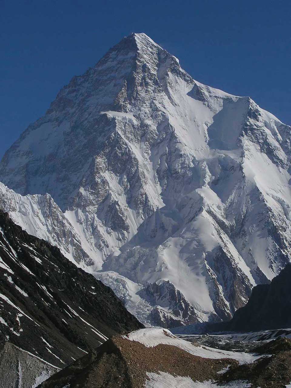 K2 전경. 사진 위키피디아