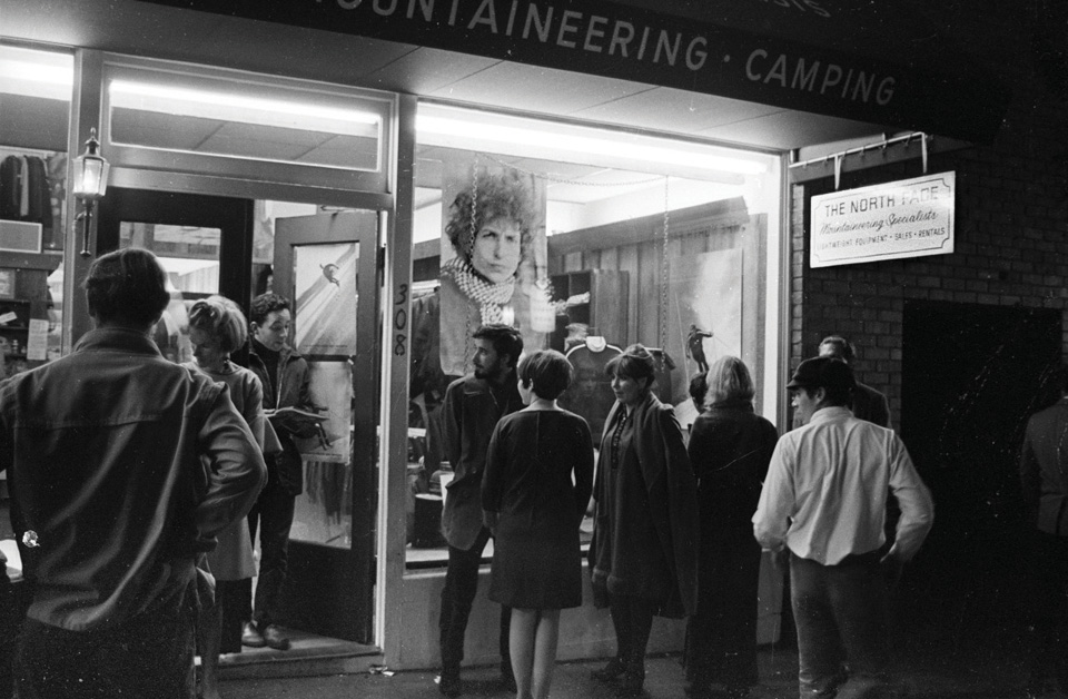1966년 샌프란시스코 노스 비치 지역에 문을 연 첫 ‘노스페이스’ 매장.
