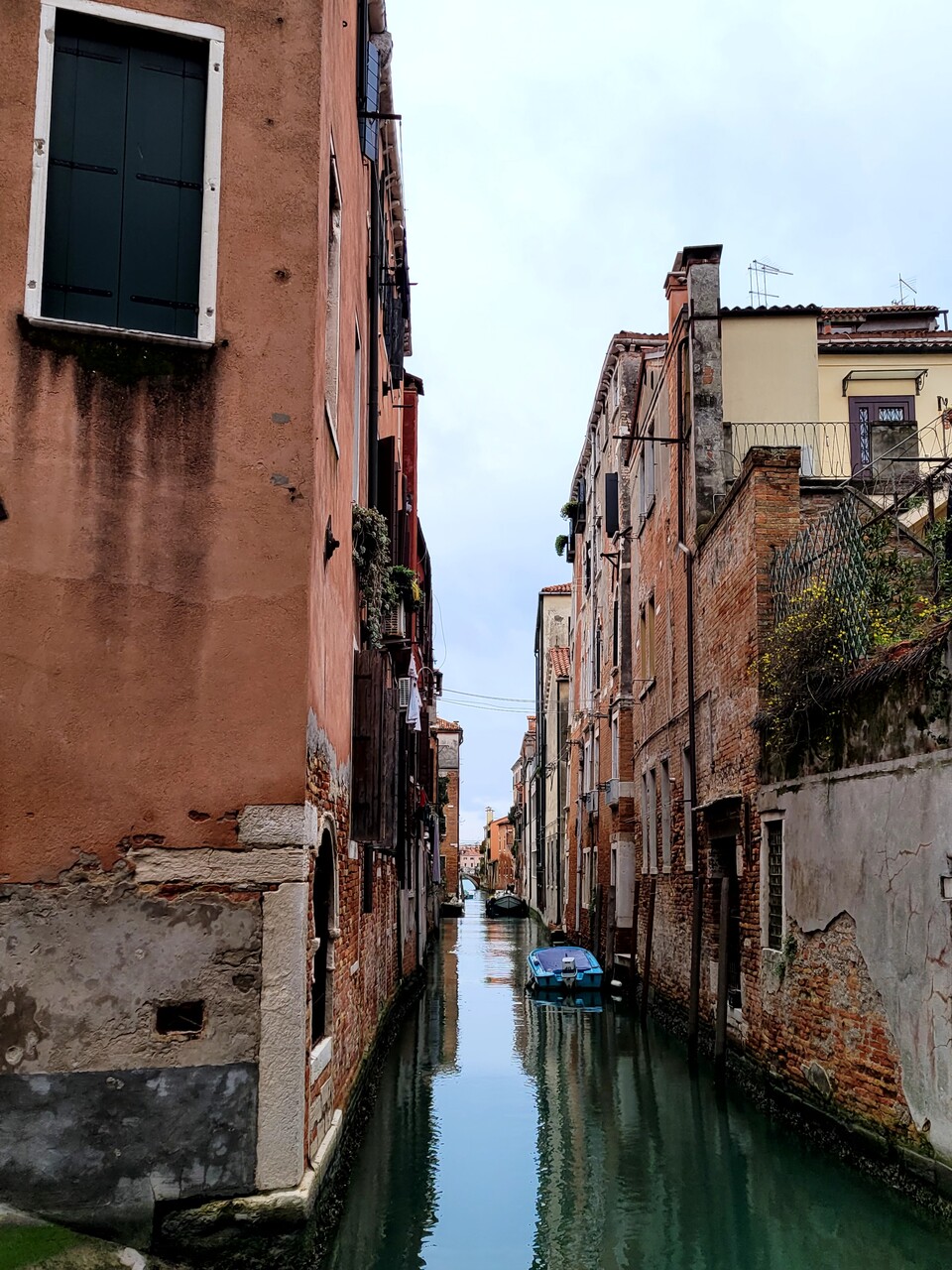 베네치아는 매년 3천만명의 관광객들이 방문하는 곳이다