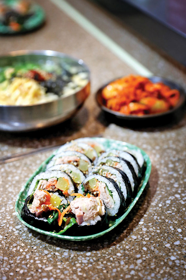 [김밥 산행 북한산 관악산 청계산] 풍만 김밥, 밥도둑 김밥, 국가대표 김밥 < Season Special < 테마산행 < 기사본문 - 월간산 [김밥 산행 북한산... 