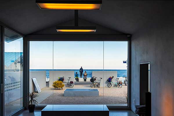 ������ ���� �����. �ؾȵ��θ� �޸��ٰ� �ٻ��� ī�並 �߰��ϰ� ����. ���½�Ʈ����� ī���. �� ���� ���ǳ��ÿ������ �ϴ� ���� ����ũ�� ���ֱ�� �����ϴ�. �ǳ��ÿ��� �Ϸ翡 1�� �� �Ѱ� �ȸ��ٰ� �Ѵ�. ī�� �ܰ��� �ٻ��� ����̶� ������� ���� ã�´�. ����� ������ ������ �޸��ٰ� �̷� ���� ���� ������ �������� �鷯 �����ٰ� �� �� �ִٴ� ���̴�.