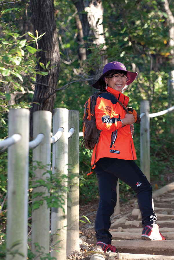 2012년 서울 청계산 자락에서 만난 고 서명숙 제주올레 이사장.