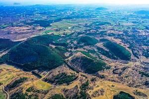옹기종기 구릉 위에 둥둥 뜬 오름 [제주 좌보미오름] - 뉴스 썸네일 이미지